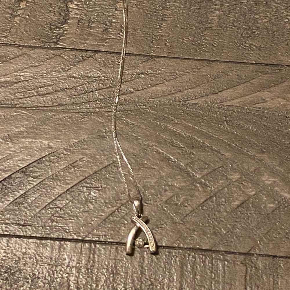 Wishbone floating diamond necklace